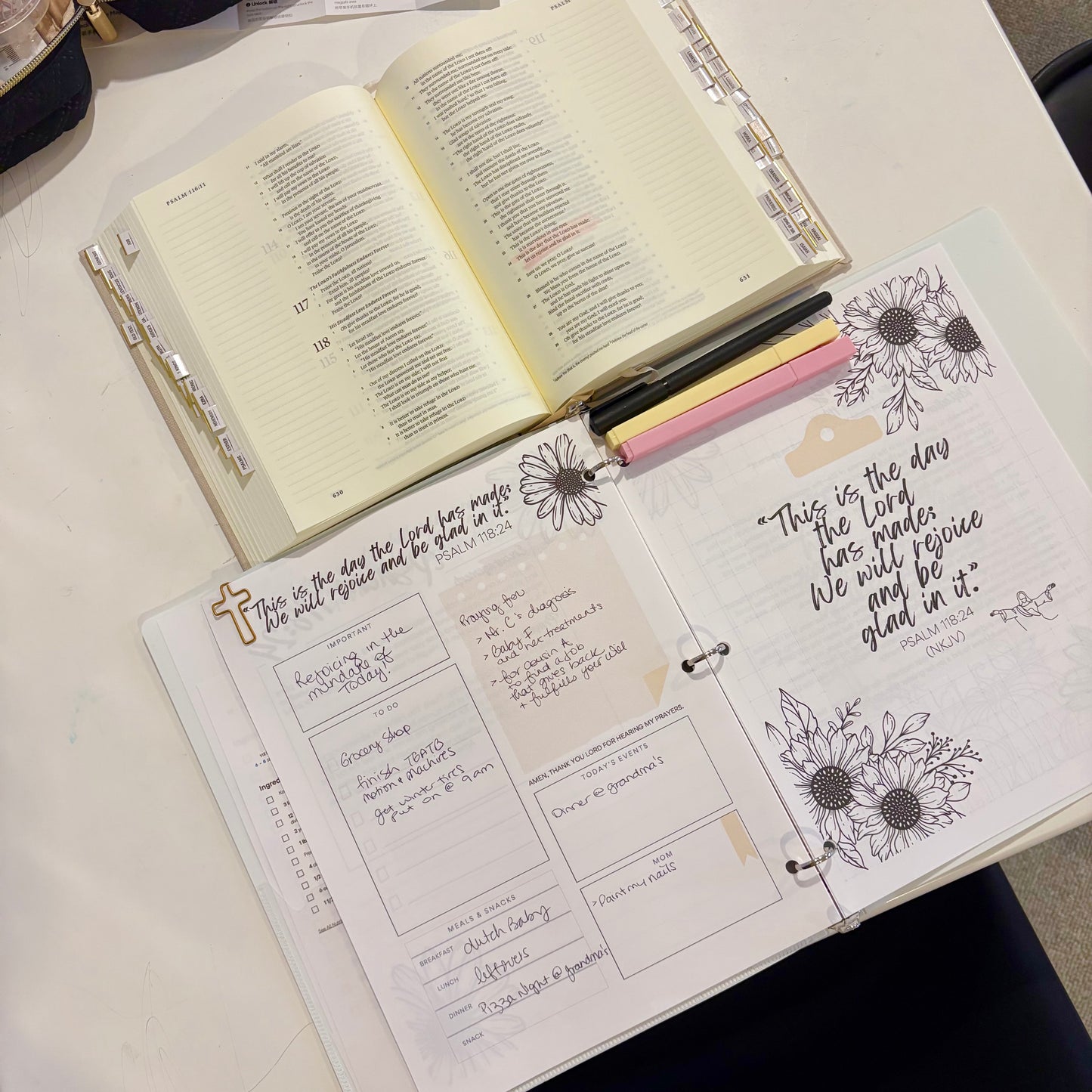 Giving Thanks to God Devotional